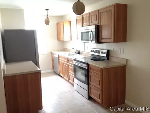 39 Radcliff Rd, Springfield, IL 62703 photo 6
