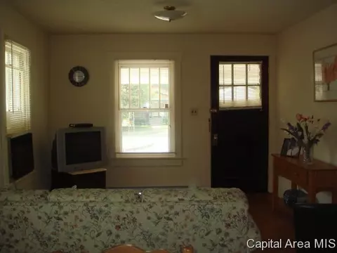 2120 S Lowell, Springfield, IL 62704 photo 2