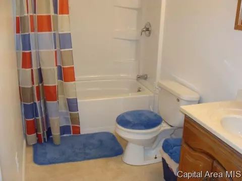 412 Cherry, Thayer, IL 62689 photo 11