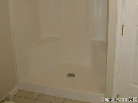 2500 Arrowhead Dr, Springfield, IL 62702 photo 7