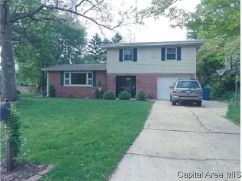 102 Oakmont, Springfield, IL 62704 photo 1
