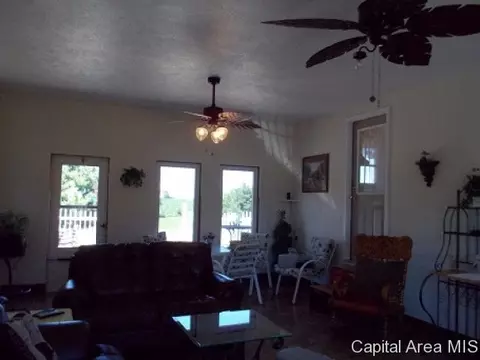 1425 E Barber Rd, Sherman, IL 62684 photo 16