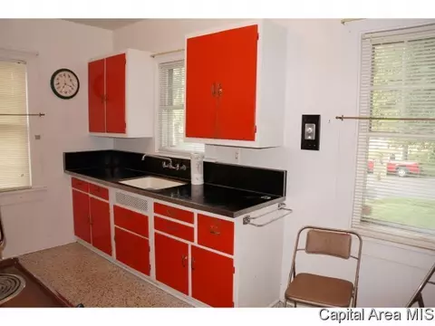 2533 S 7th St, Springfield, IL 62703 photo 3