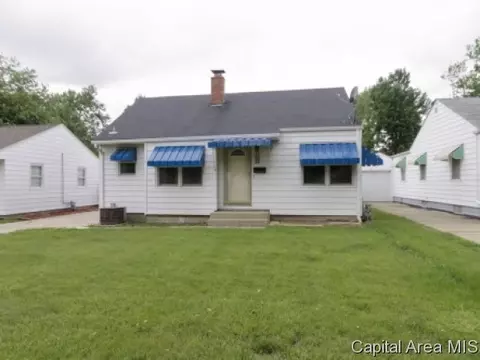 2339 S Pasfield St, Springfield, IL 62704 photo 1