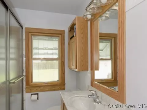 2339 S Pasfield St, Springfield, IL 62704 photo 6