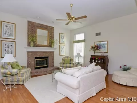 4420 Foxhall Ln, Springfield, IL 62711 photo 8
