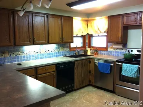 3352 Rita, Springfield, IL 62703 photo 8