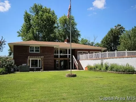 7324 Oak Crst, Riverton, IL 62561 photo 1