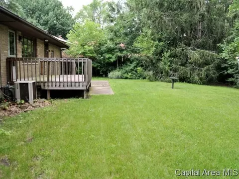 2123 Barberry Dr, Springfield, IL 62704 photo 20