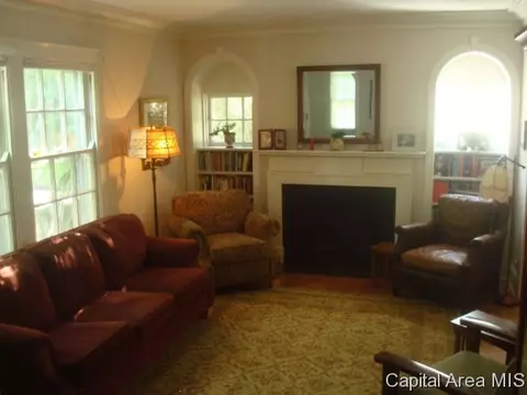 1337 S Bates Ave, Springfield, IL 62704 photo 2