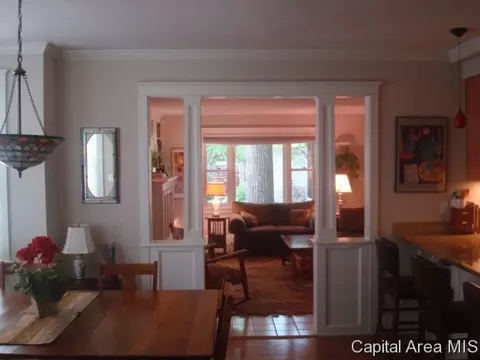 1337 S Bates Ave, Springfield, IL 62704 photo 9