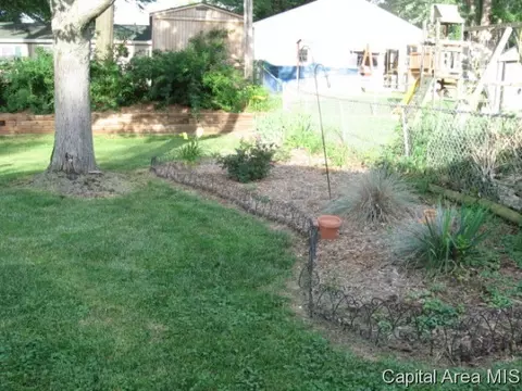 1328 Valley Dr, Springfield, IL 62702 photo 20