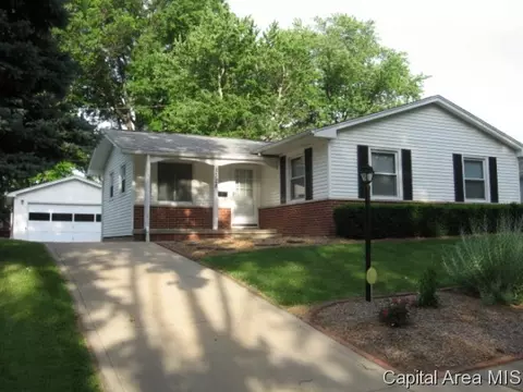 1328 Valley Dr, Springfield, IL 62702 photo 1