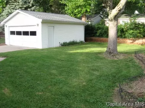 1328 Valley Dr, Springfield, IL 62702 photo 19