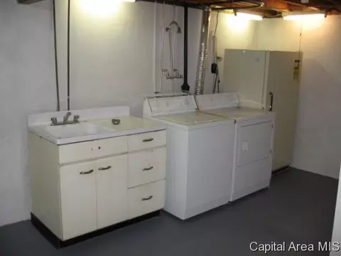 1328 Valley Dr, Springfield, IL 62702 photo 17