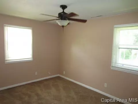 123 Circle Dr, Springfield, IL 62704 photo 9