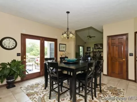 2508 Dickens Dr, Springfield, IL 62711 photo 9