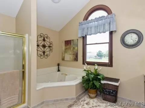 2508 Dickens Dr, Springfield, IL 62711 photo 18