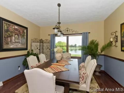 2508 Dickens Dr, Springfield, IL 62711 photo 10