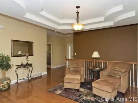 444 Elle Ct, Springfield, IL 62711 photo 2