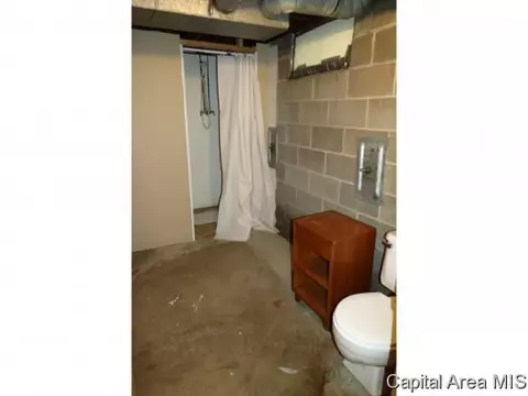 2212 E Reservoir St, Springfield, IL 62702 photo 13
