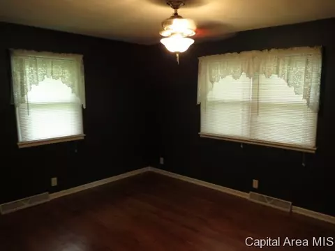 2212 E Reservoir St, Springfield, IL 62702 photo 7
