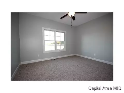 2001 West Rd, Springfield, IL 62711 photo 18