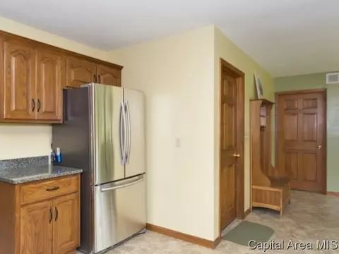 508 Teal Dr, Chatham, IL 62629 photo 8