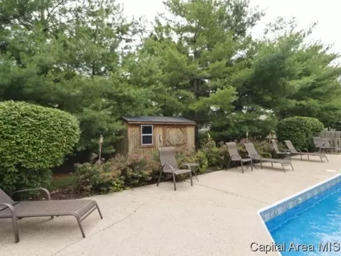 3204 Red Bud Ln, Springfield, IL 62712 photo 24