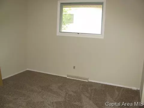9 Marian Ln, Springfield, IL 62704 photo 10