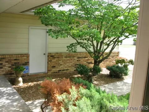 119 Exeter Ct, Springfield, IL 62704 photo 18