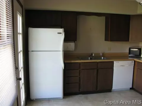 119 Exeter Ct, Springfield, IL 62704 photo 5
