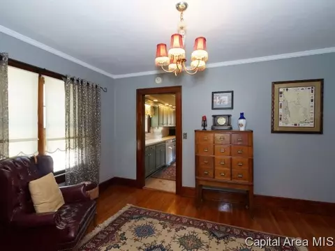 2324 S 4th St, Springfield, IL 62703 photo 6