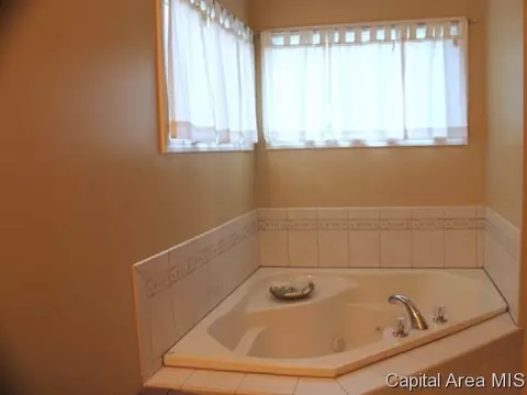6801 Ninebark Dr, Springfield, IL 62712 photo 15