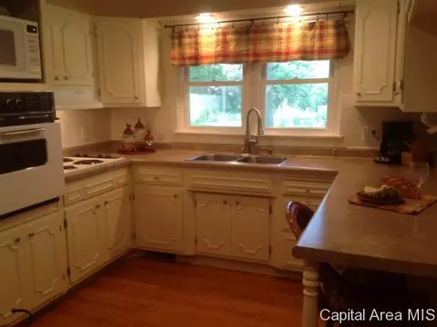 12 Shetland Dr, Springfield, IL 62702 photo 8