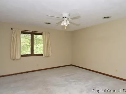 112 Natchez Trce, Springfield, IL 62704 photo 9