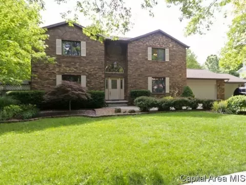 112 Natchez Trce, Springfield, IL 62704 photo 1