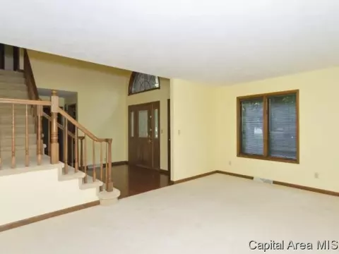 112 Natchez Trce, Springfield, IL 62704 photo 3