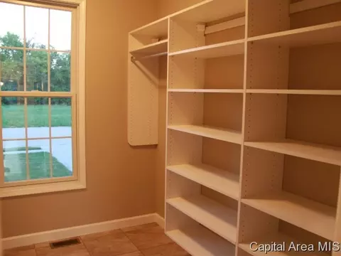 1605 Hoechester Rd, Springfield, IL 62712 photo 11