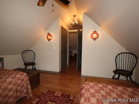 2113 S Bates Ave, Springfield, IL 62704 photo 9