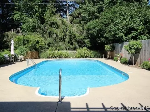 2113 S Bates Ave, Springfield, IL 62704 photo 19
