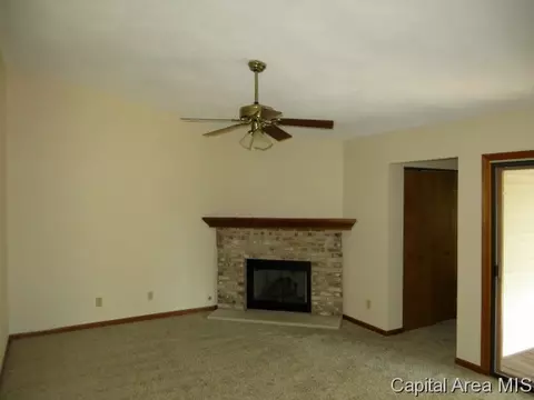 3060 Cascade, Springfield, IL 62704 photo 3