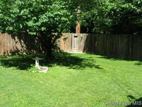 1817 Greentree Rd, Springfield, IL 62703 photo 17