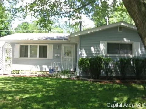 1817 Greentree Rd, Springfield, IL 62703 photo 1