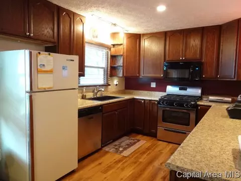 46 Coachlight Ct, Springfield, IL 62703 photo 7