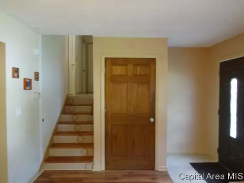 46 Coachlight Ct, Springfield, IL 62703 photo 3