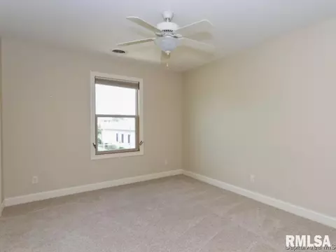 200 Marblestone Dr, Chatham, IL 62629 photo 11