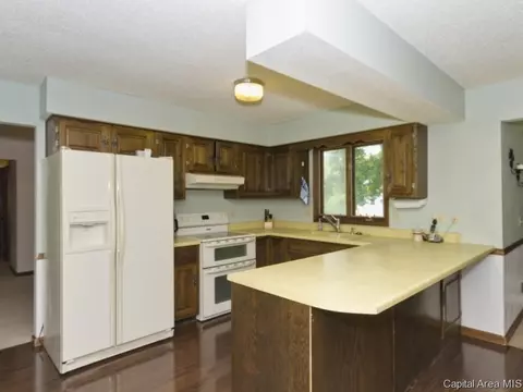 3309 Haviland Dr, Springfield, IL 62704 photo 3