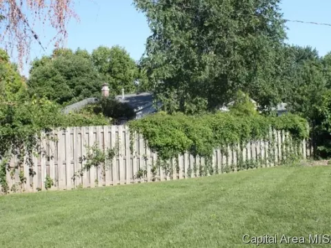 76 Foresters Ln, Springfield, IL 62704 photo 14
