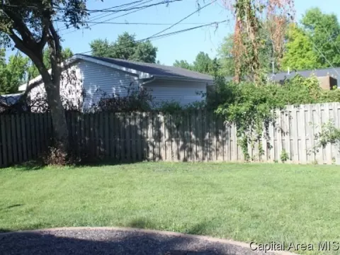 76 Foresters Ln, Springfield, IL 62704 photo 15